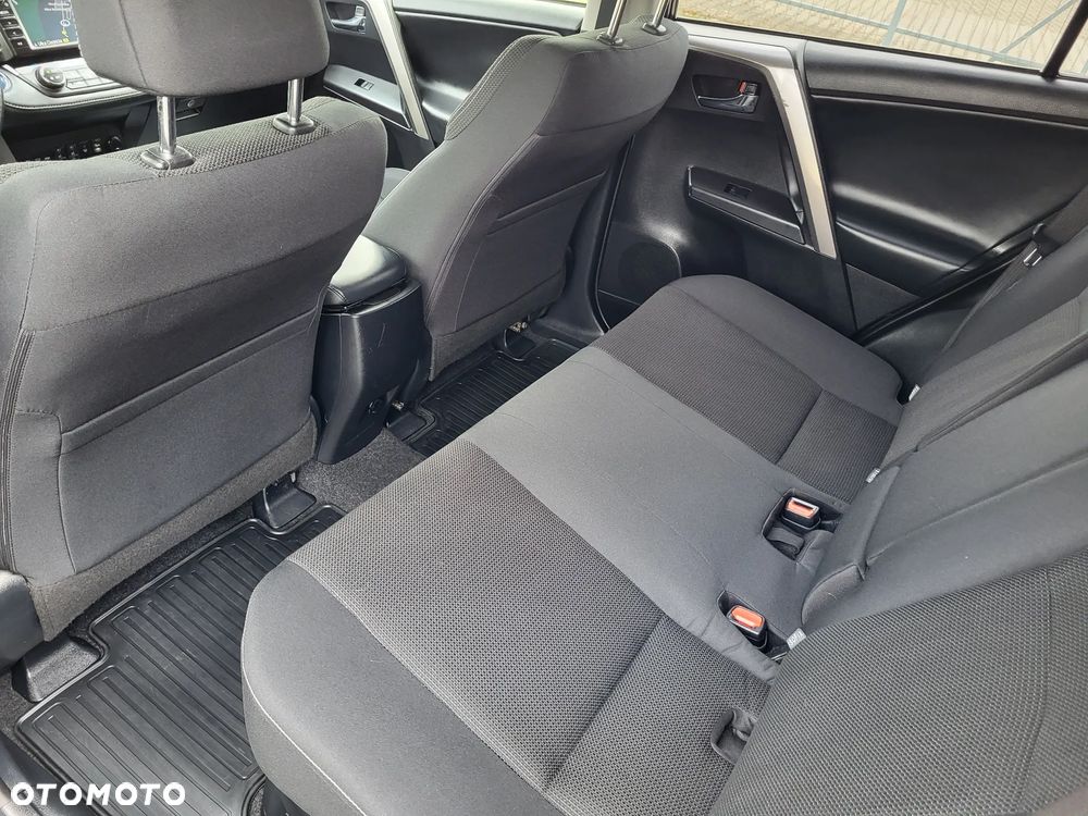 Toyota RAV4 Hybrid Premium 4x2 - 20