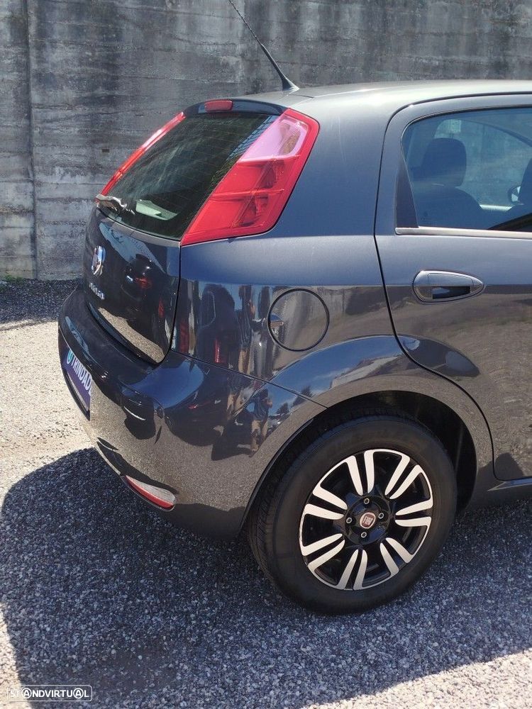 Fiat Punto 1.3 M-Jet Lounge S&S - 8