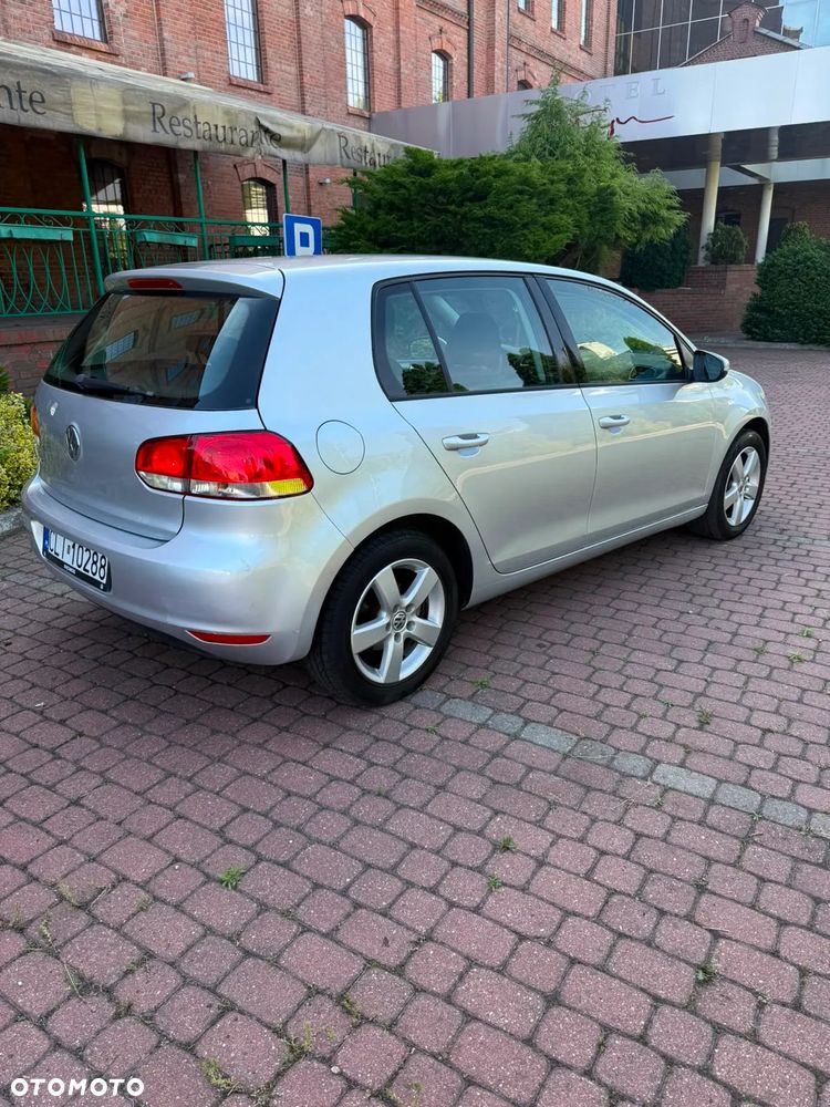 Volkswagen Golf - 14