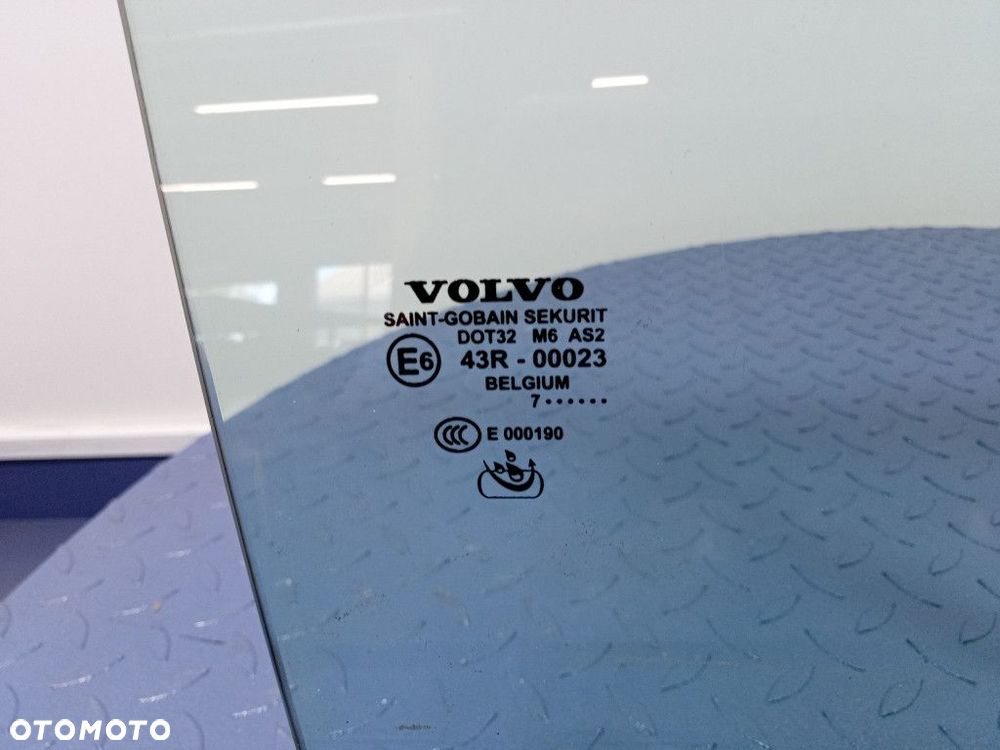 VOLVO C70 II SZYBA DRZWI PRZÓD PRAWA - 3