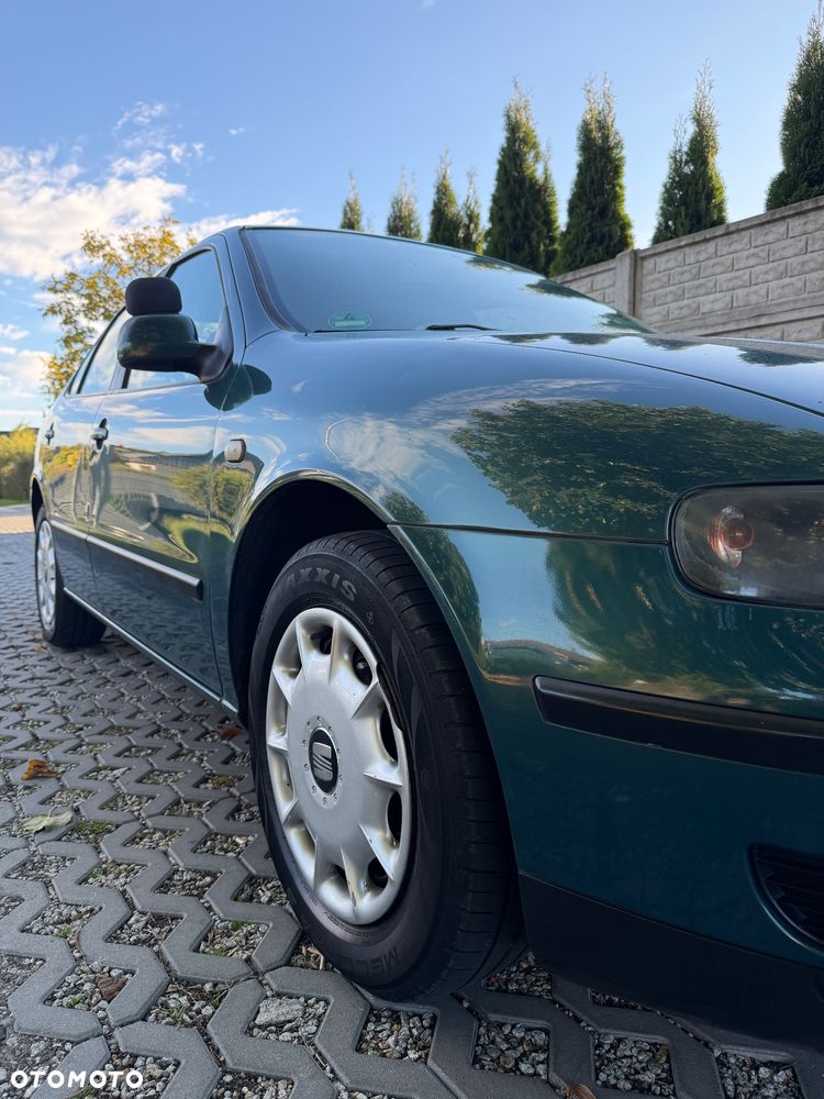 Seat Toledo 1.6 Stella - 16