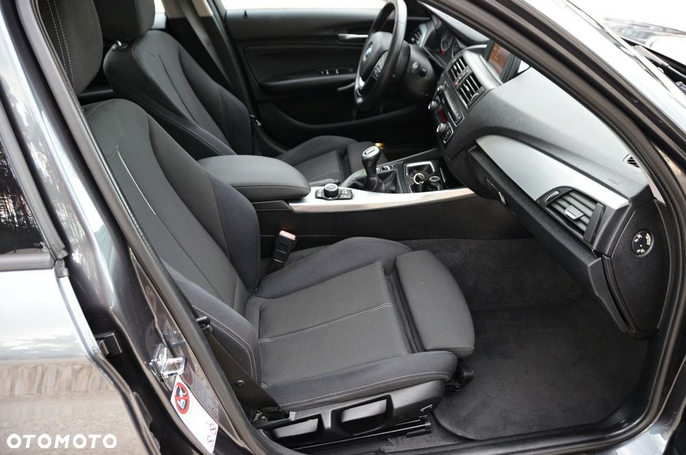 BMW Seria 1 - 36