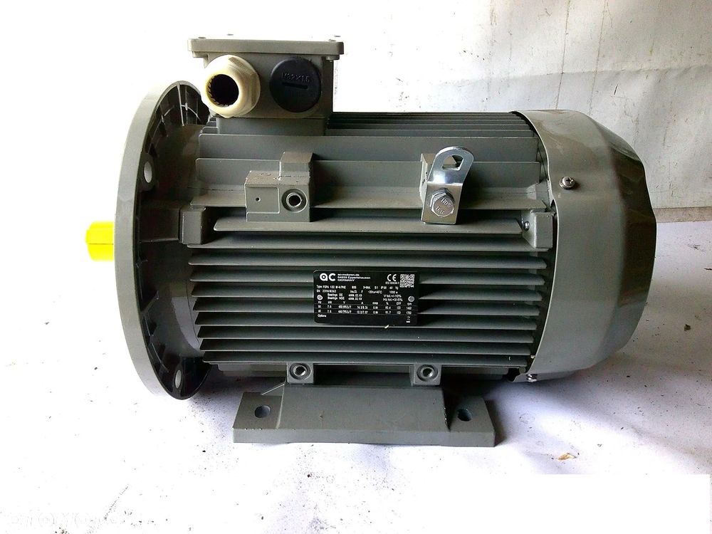 EM-IE3-132M-4-B35-46-7,5 kW silnik elektryczny ac motoren fcpa132 m-4 phe silnik do maszyn budowlanych - 1