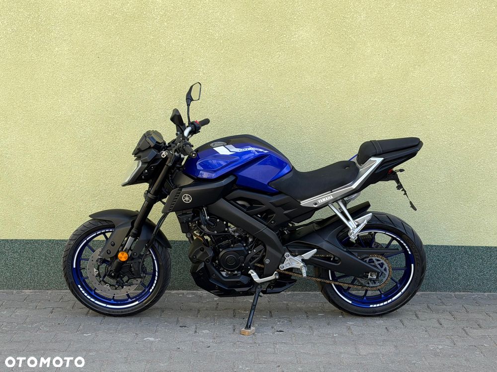 Yamaha MT - 22