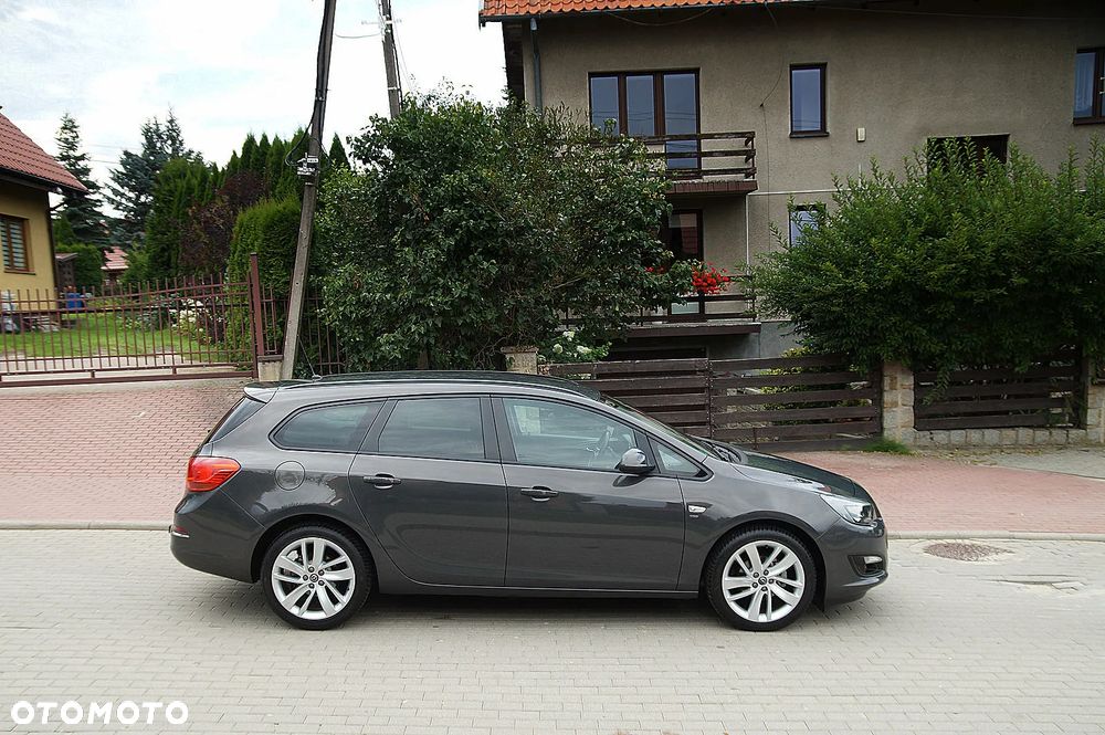 Opel Astra 1.4 Turbo ENERGY - 10
