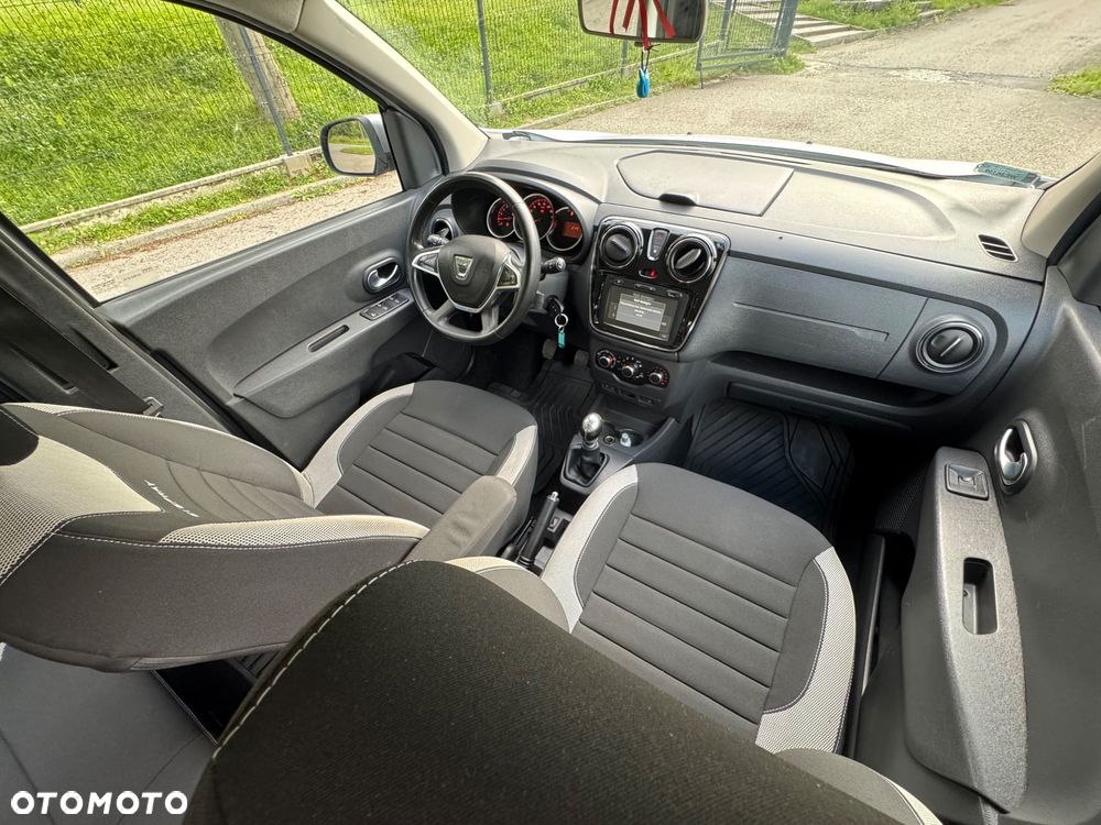 Dacia Lodgy 1.5 Blue dCi Stepway S&S EU6d - 9