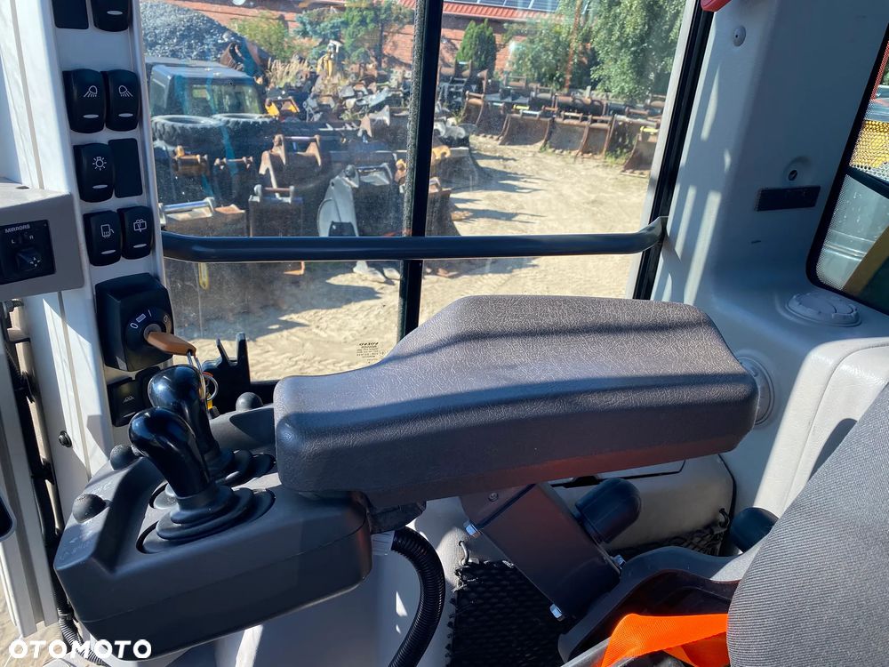 Volvo L180H 2019 ROK, 10500 MTH, z NIEMIEC, WAGA, PIĘKNY STAN, - 16