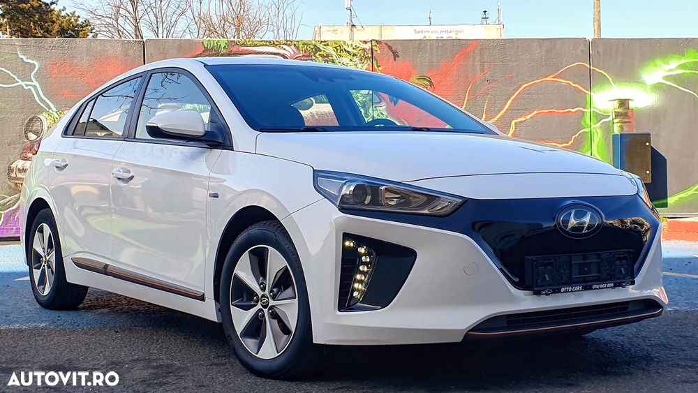 Hyundai IONIQ 120CP Exclusive - 16