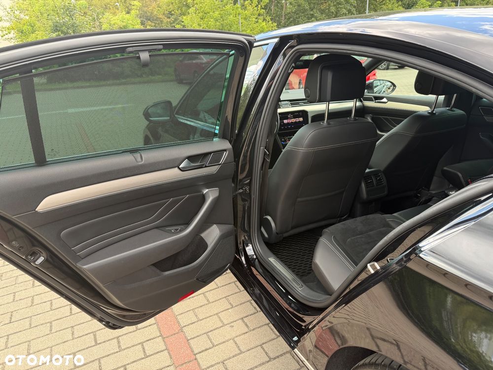 Volkswagen Passat 2.0 TSI Elegance DSG - 10