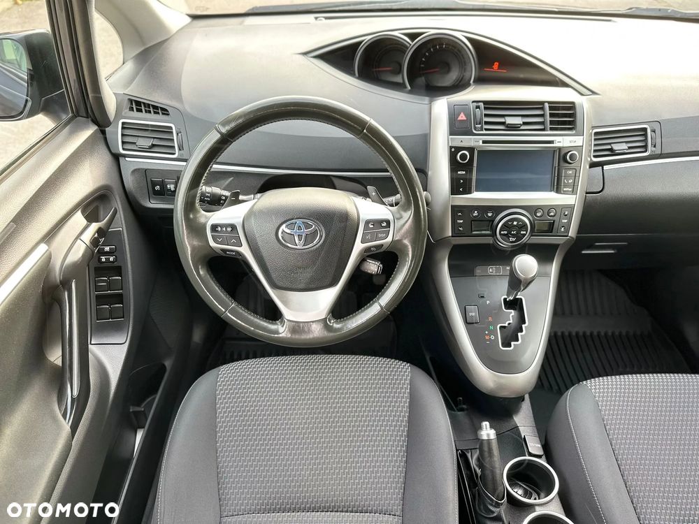 Toyota Verso 1.8 Premium 7os MS - 21