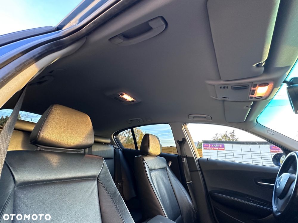 BMW Seria 1 118d - 22