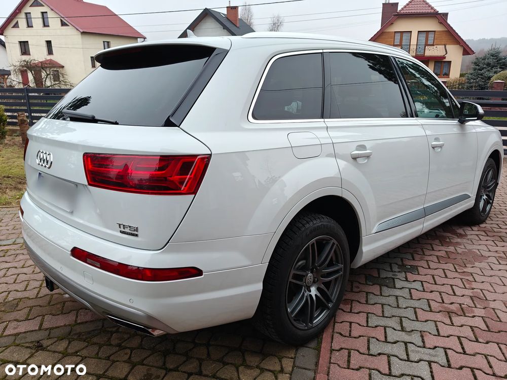 Audi Q7 - 6
