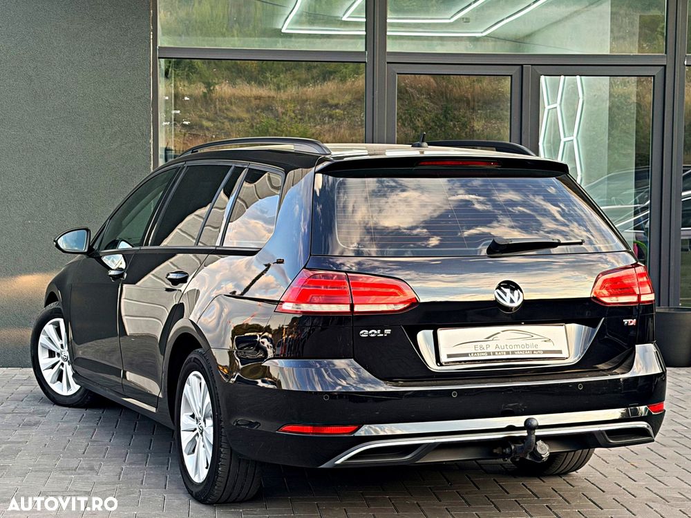 Volkswagen Golf 1.6 TDI BlueMotion Technology Cup - 11
