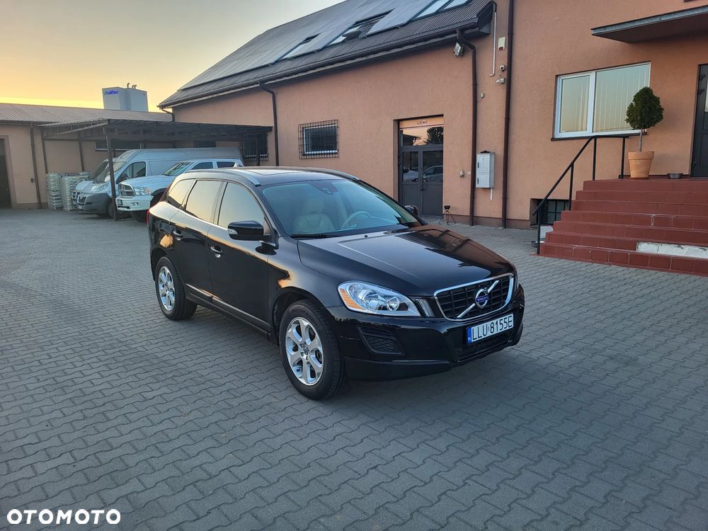 Volvo XC 60 - 1