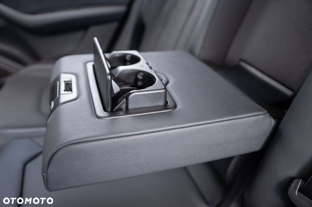 Audi Q8 TFSI e PHEV 360 kW Quattro Tiptronic - 22