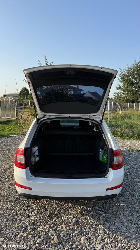 Skoda Octavia - 6