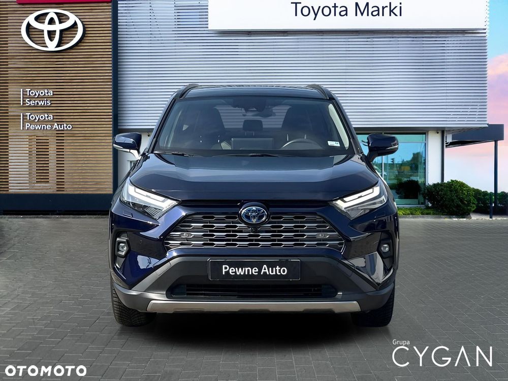 Toyota RAV4 - 8