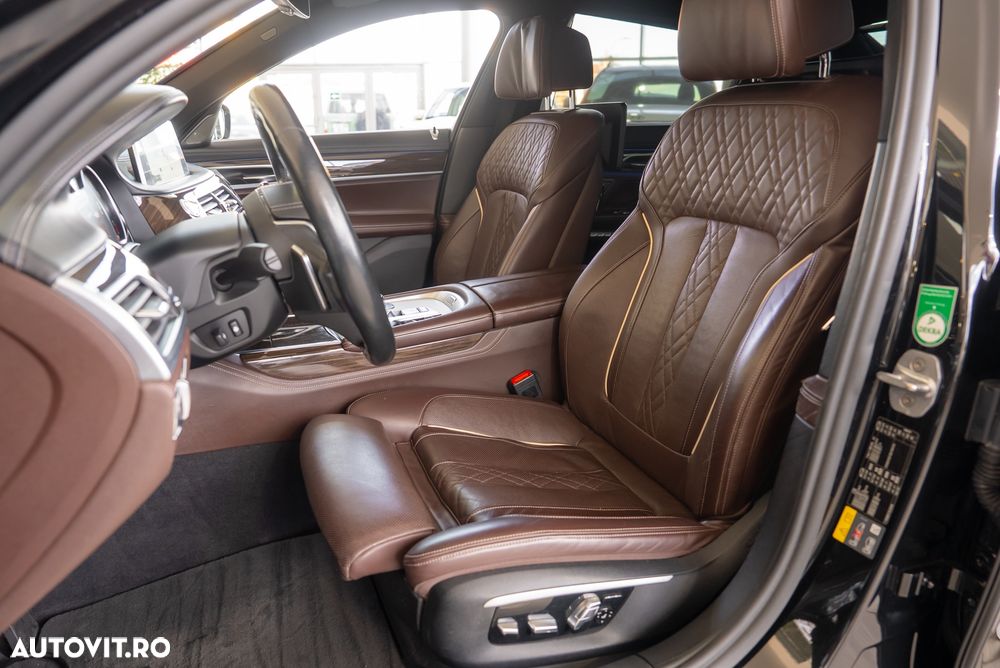 BMW Seria 7 740Le iPerformance - 21
