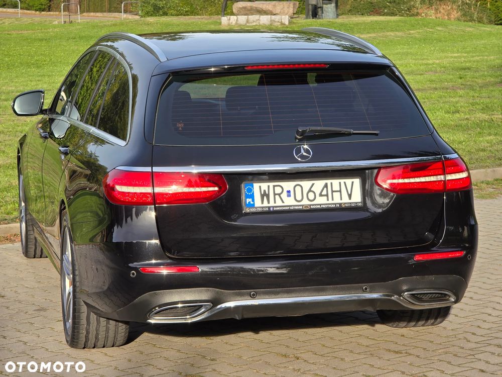 Mercedes-Benz Klasa E 220 d T 9G-TRONIC AMG Line - 6
