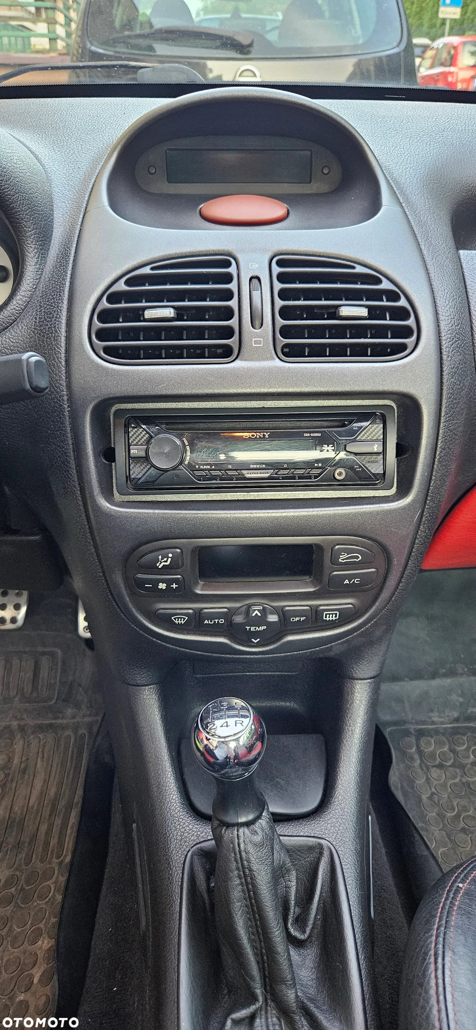 Peugeot 206 CC 2.0 - 13