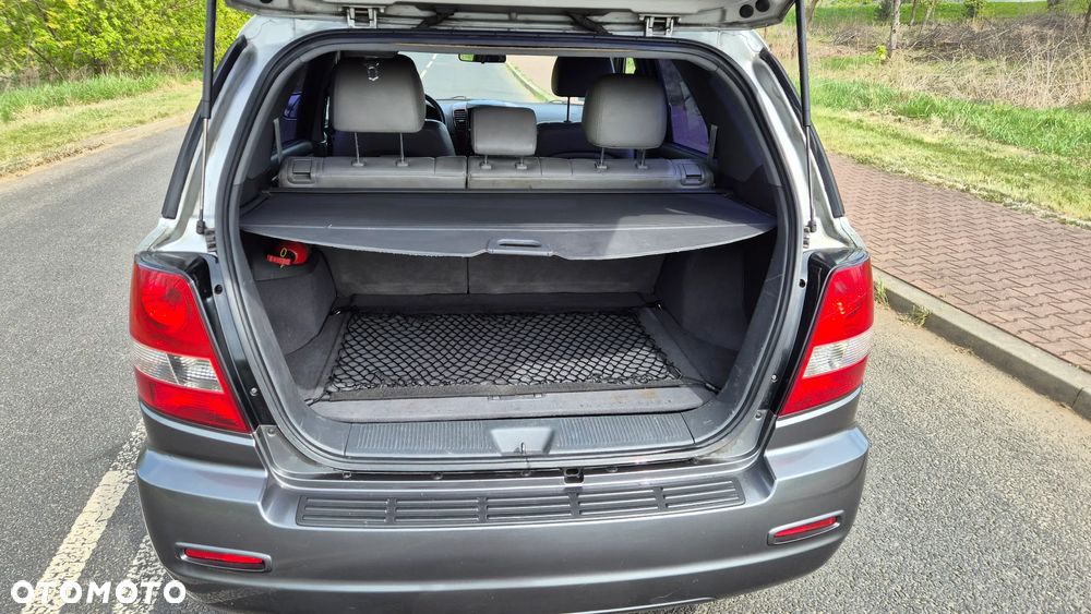 Kia Sorento - 8