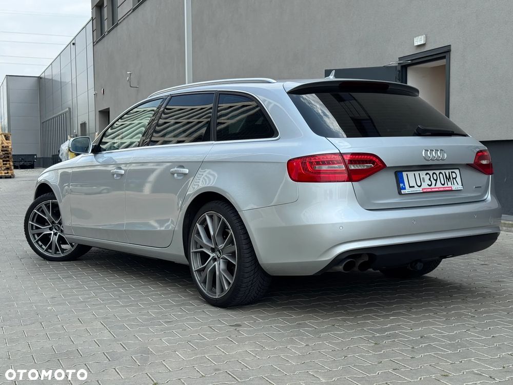 Audi A4 Avant - 19
