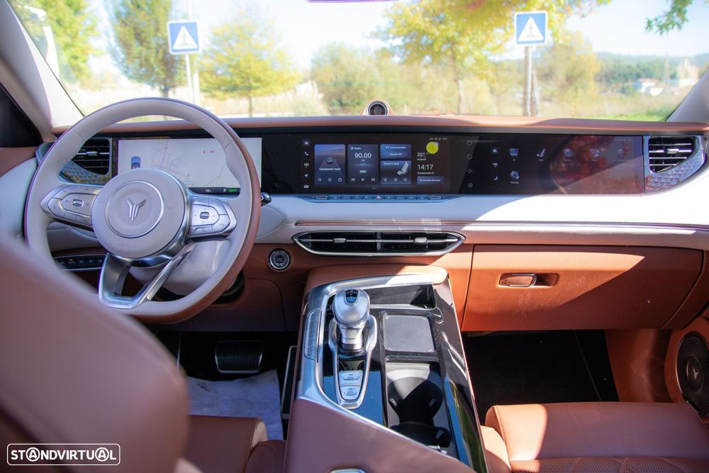 Voyah Free 107 kWh Luxury - 2