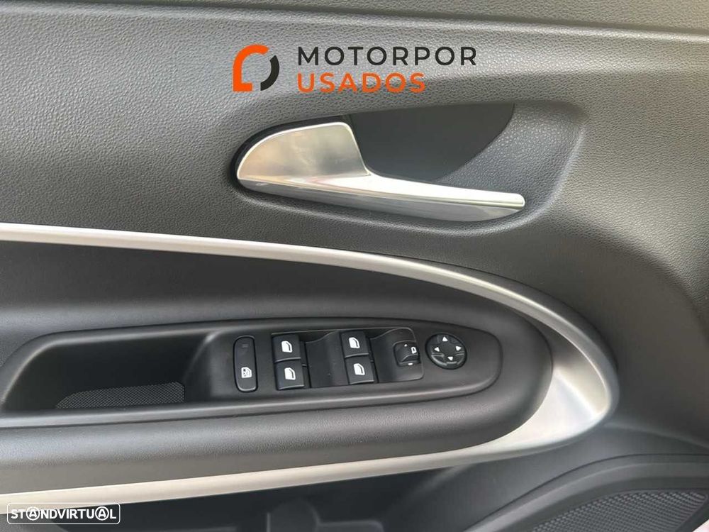 Jeep Avenger 1.2 GSE T3 Altitude - 16