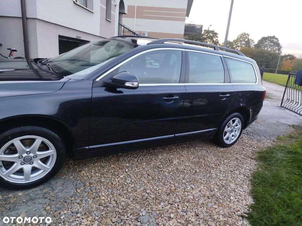 Volvo V70 - 3
