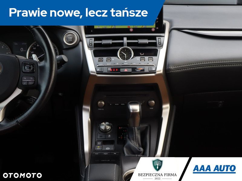 Lexus NX - 12