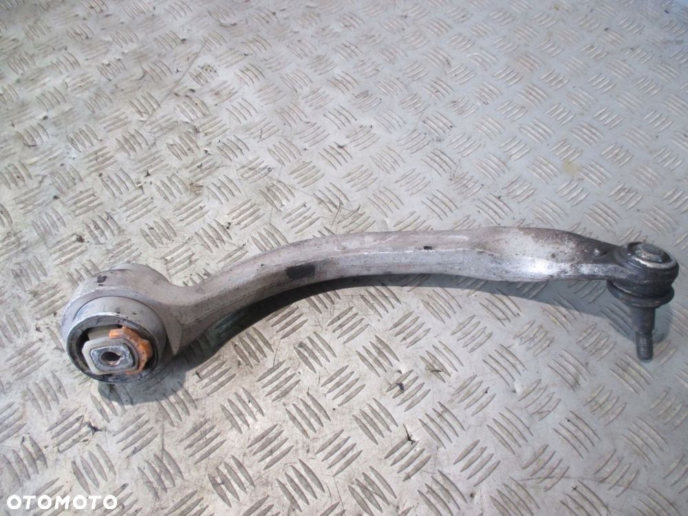 WAHACZ DOLNY LEWY PRZÓD BANAN AUDI A4 B5 PASSAT - 3