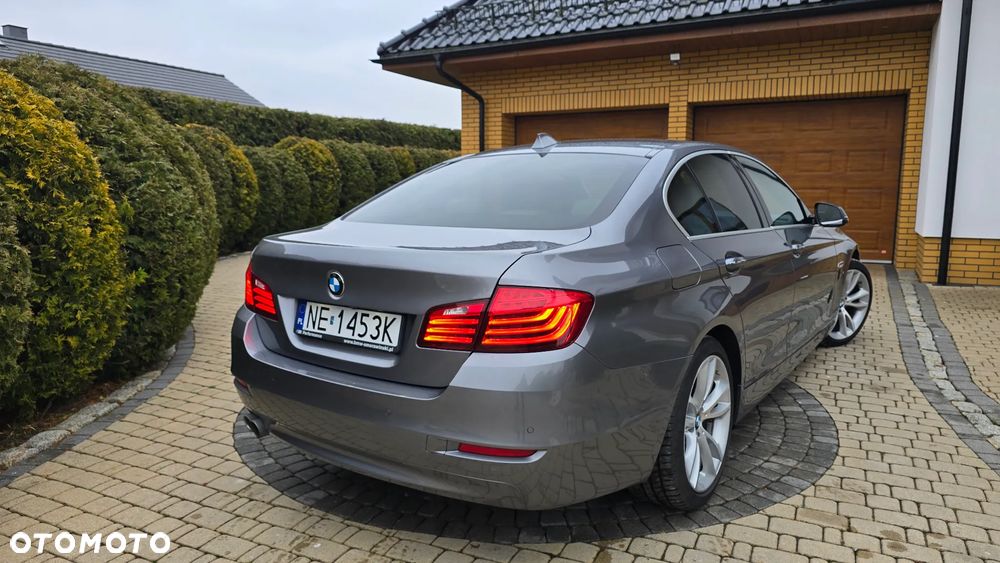 BMW Seria 5 525d xDrive Luxury Line - 21