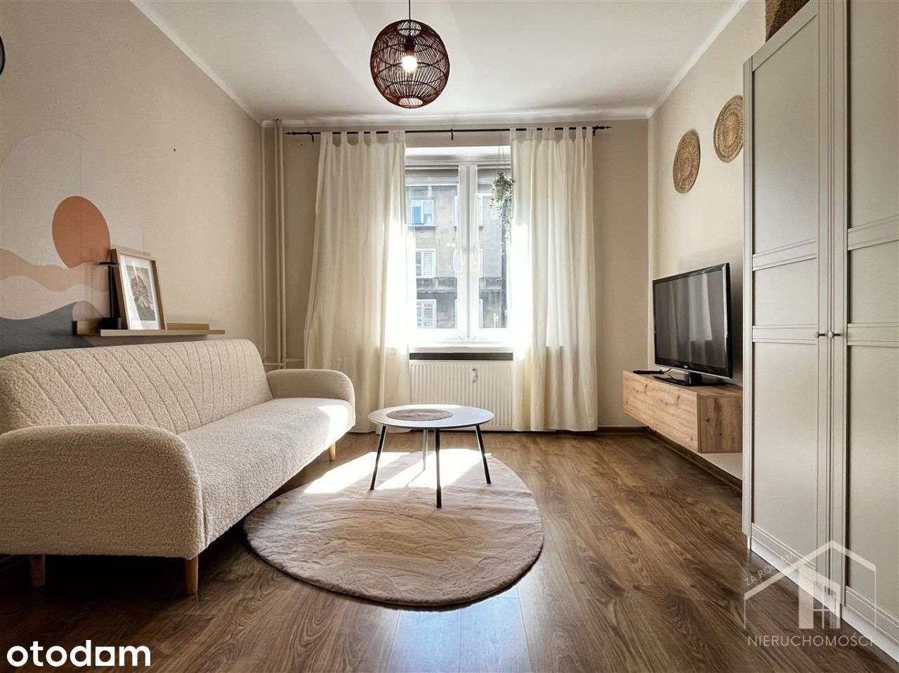 Kawalerka Z Klimatem | Wszystko Za 2100 Zł