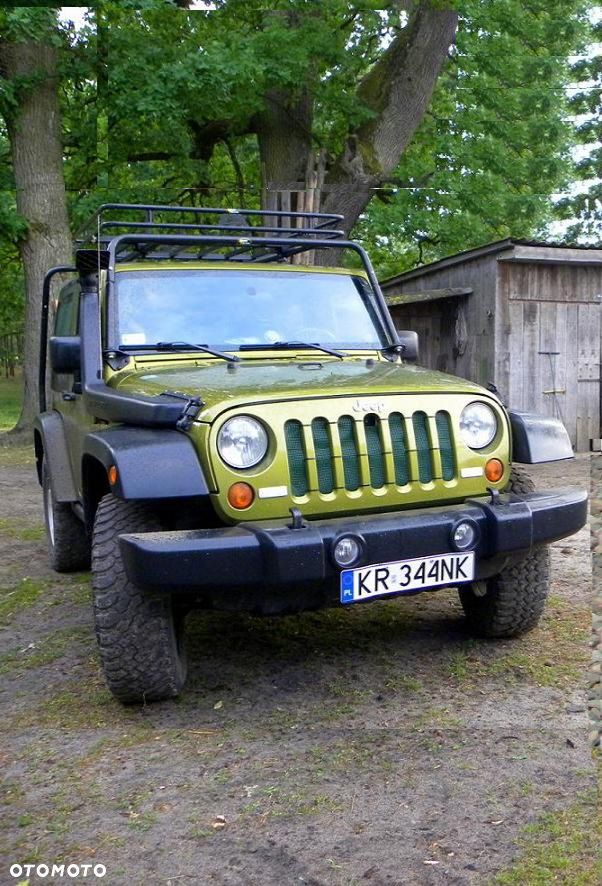 Jeep Wrangler - 12