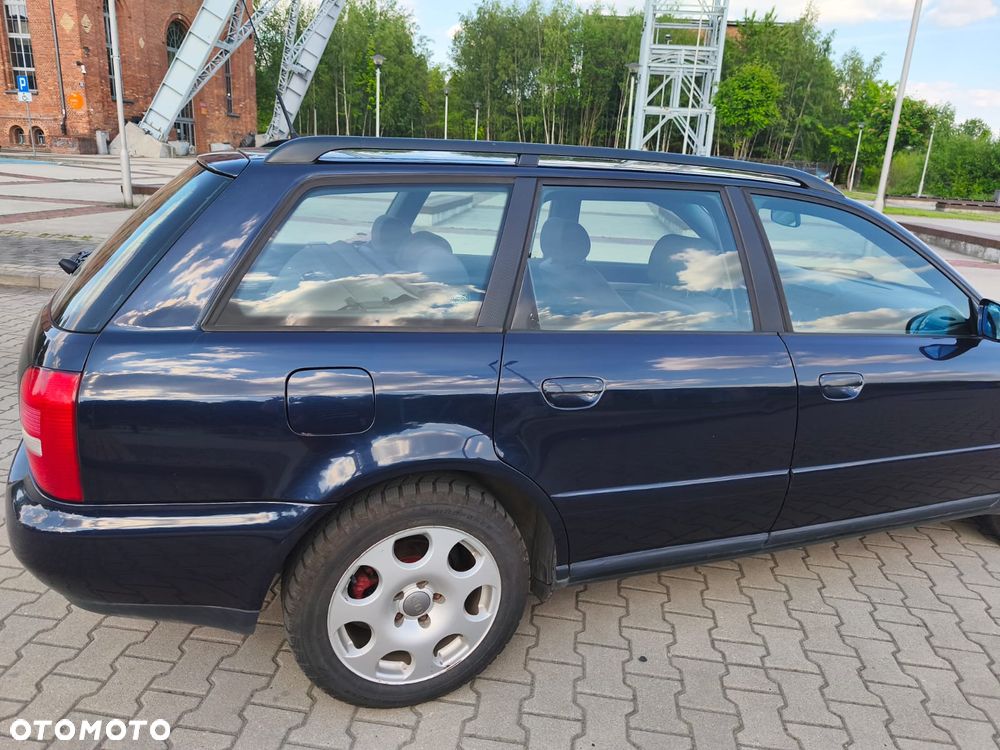 Audi A4 Avant - 7