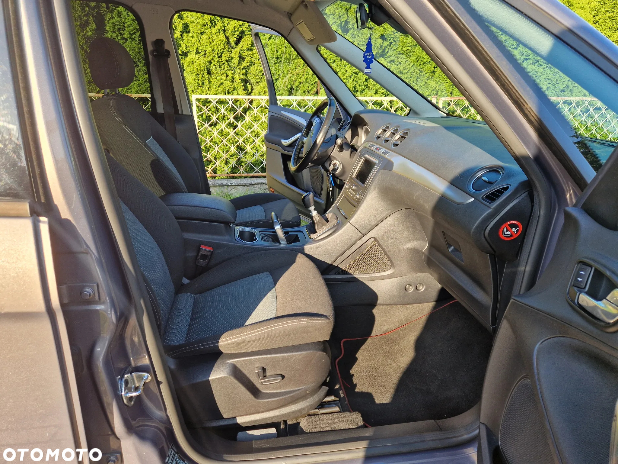 Ford Galaxy 2.0 TDCi Platinium X (Ghia) - 16