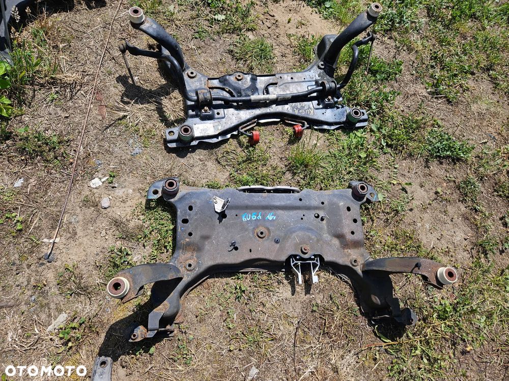 BELKA WÓZEK SANKI WAHACZ KUGA MK1 C-MAX MK1 KUGA MK2 RADOM - 2