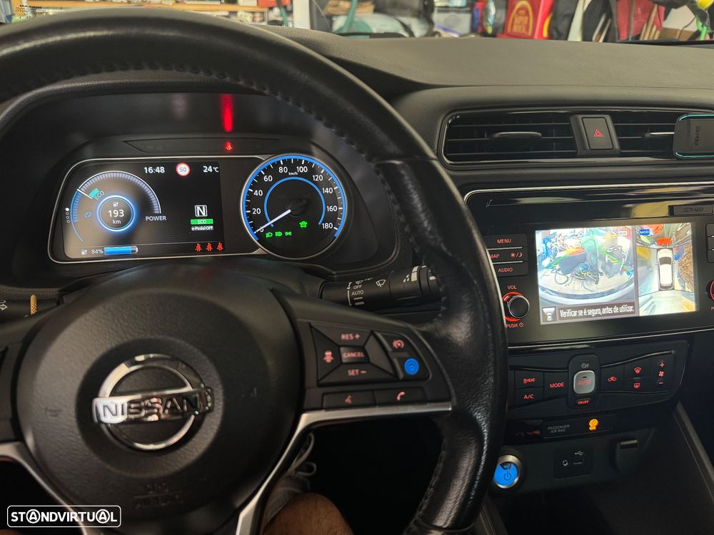 Nissan Leaf N-Connecta - 2