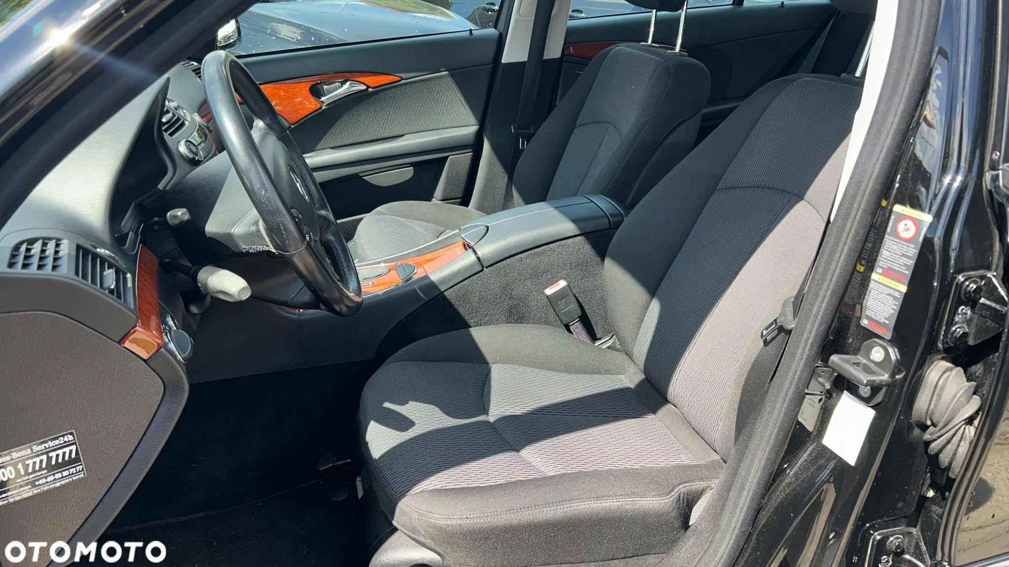 Mercedes-Benz Klasa E 200 T Kompressor Automatik Elegance - 29