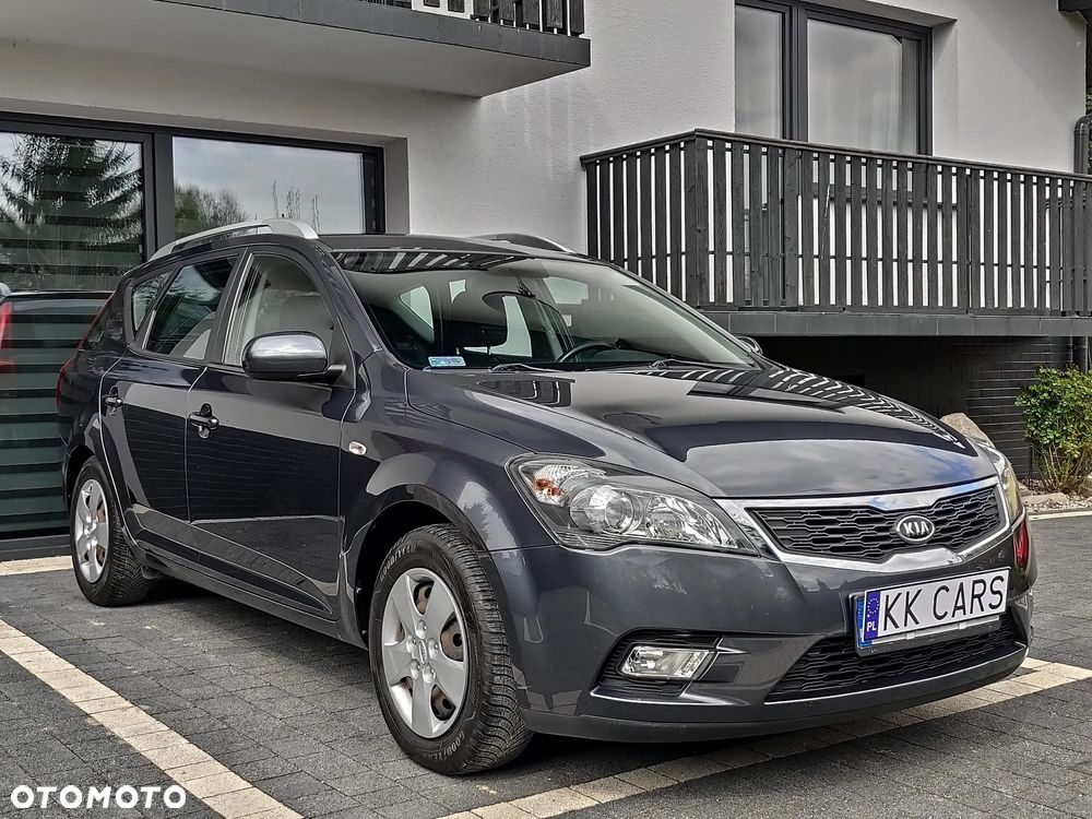 Kia Ceed 1.4 CVVT Attract - 4