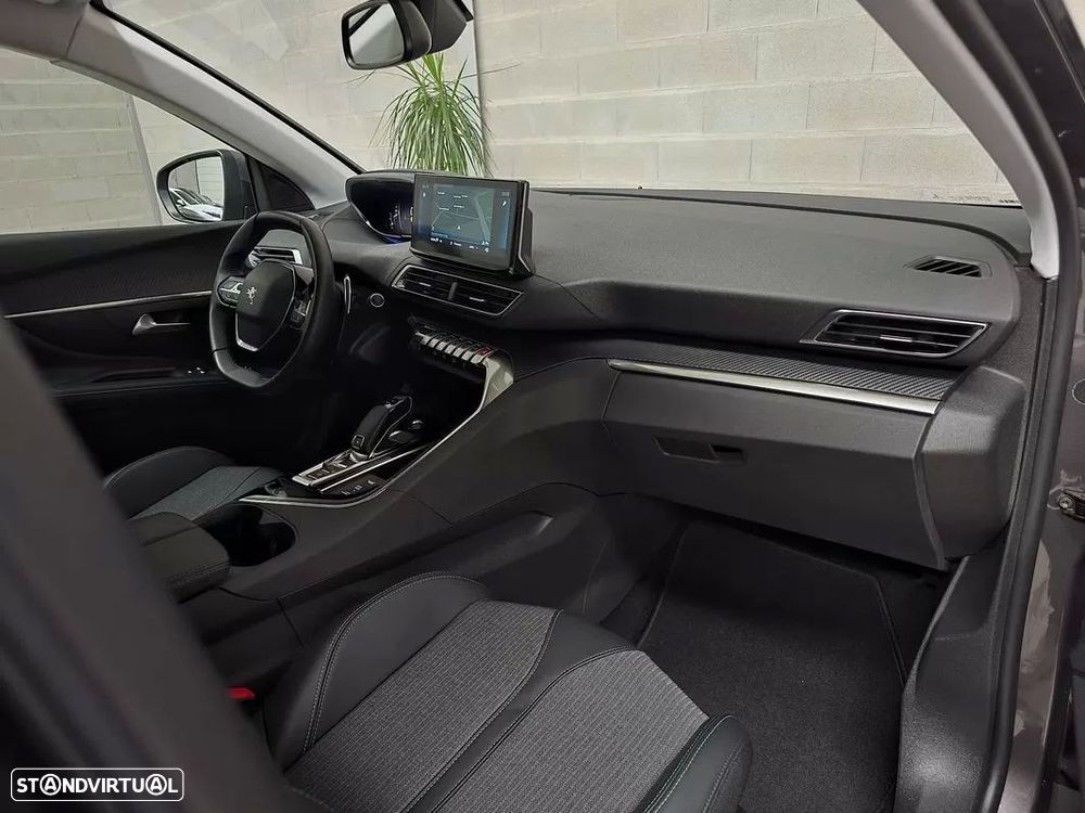 Peugeot 5008 1.2 PureTech Allure EAT8 - 9