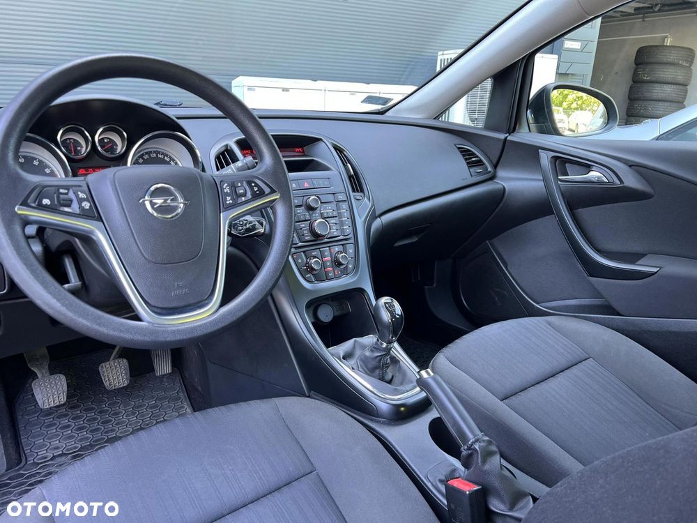 Opel Astra - 19