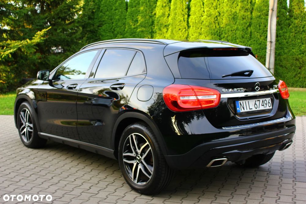 Mercedes-Benz GLA 200 (CDI) d 7G-DCT AMG Line - 19