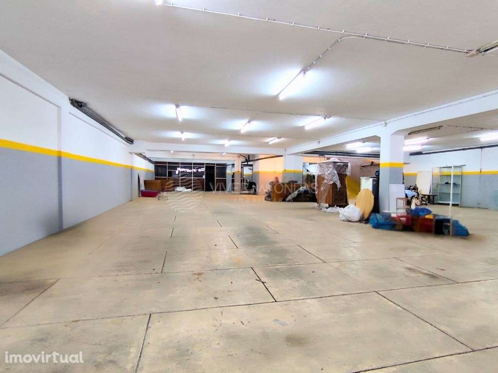 Armazém no centro de Vila Nova de Gaia. Ótimo Investimento. - Grande imagem: 4/11