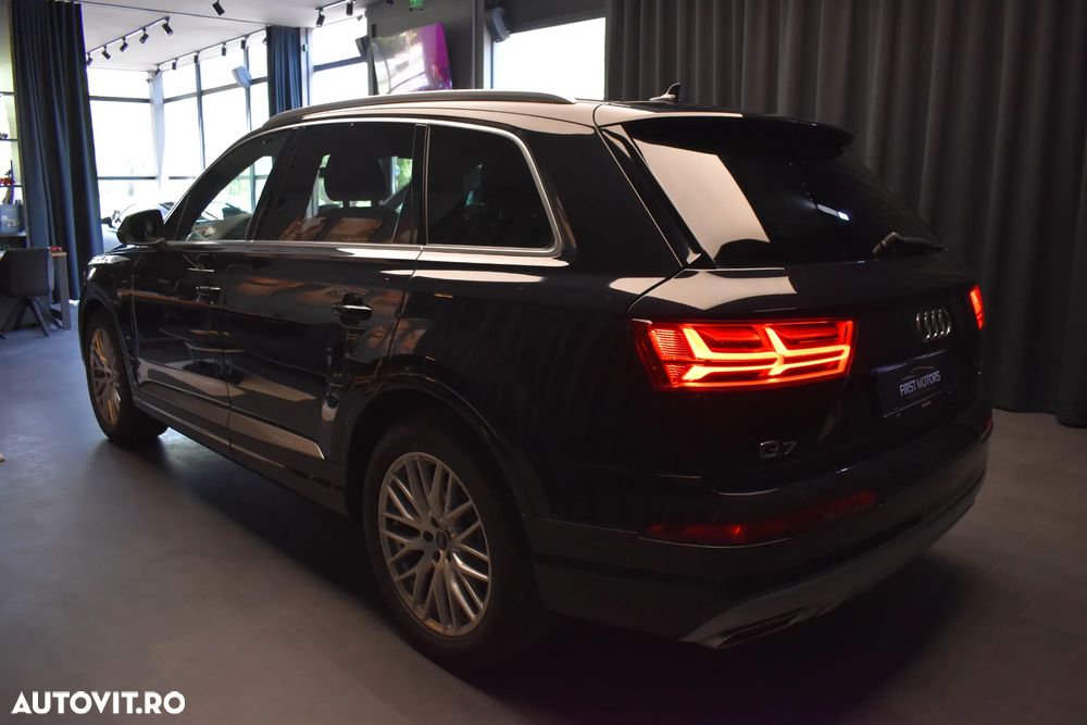 Audi Q7 3.0 TDI Quattro Tiptronic - 4