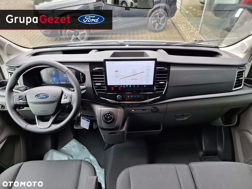 Ford Transit - 4