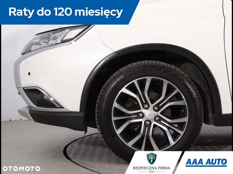 Mitsubishi Outlander - 15