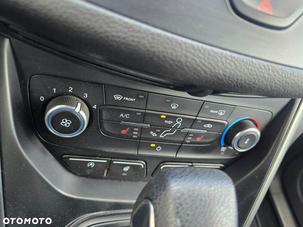 Ford Kuga 2.0 TDCi AWD Trend - 21