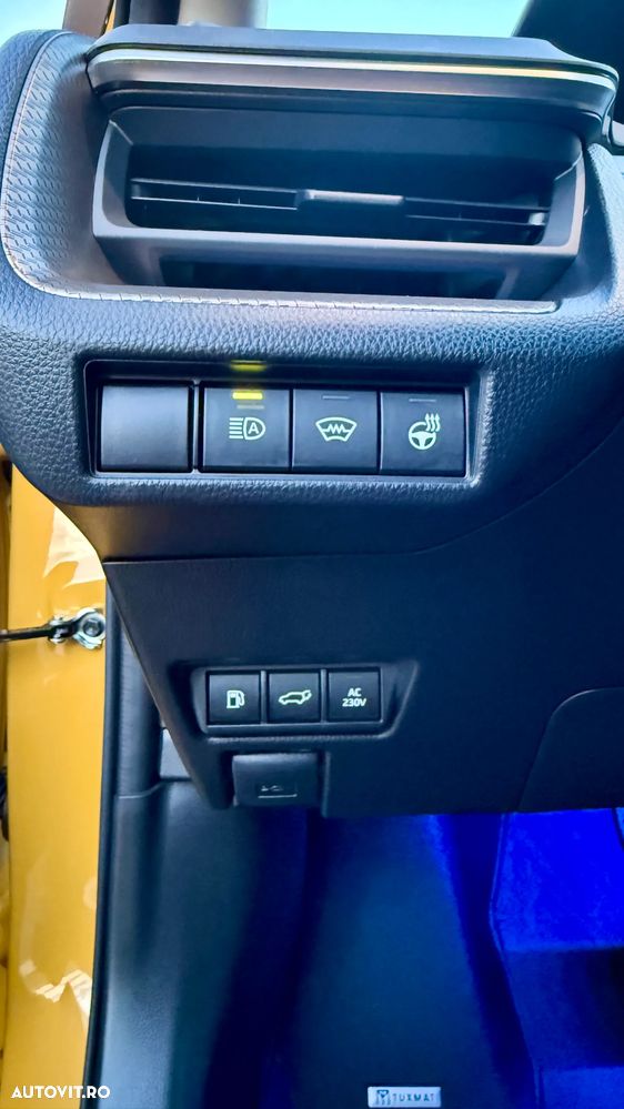 Toyota Prius 2.0 FWD PHEV Exclusive - 23