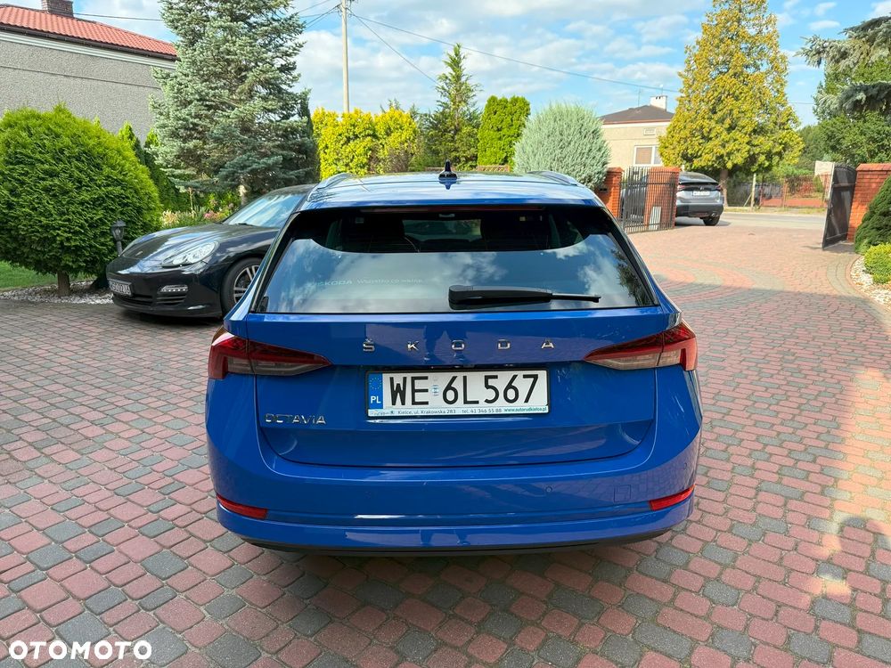 Skoda Octavia 2.0 TDI Style DSG - 9